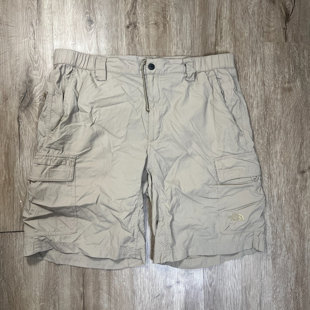 The North Face Mens 10" Cargo Shorts Tan Brown Hiking Climbing Nylon Size 32